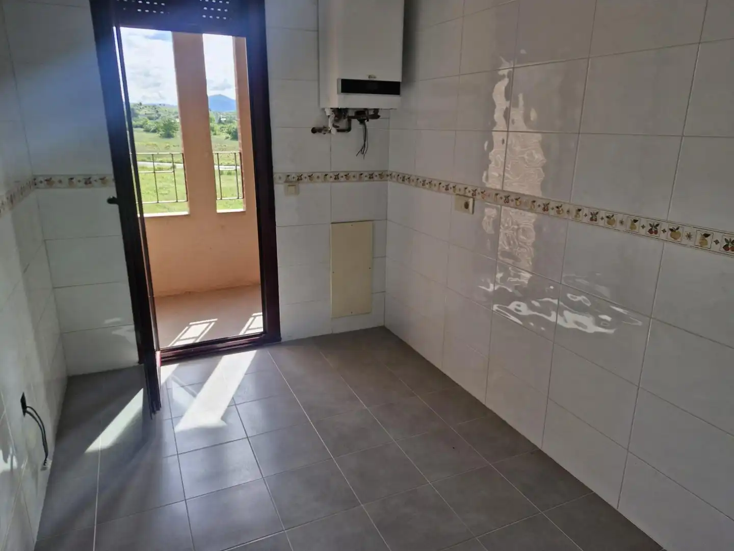 Cuina de Dúplex en venda en Camponaraya amb Calefacció i Traster