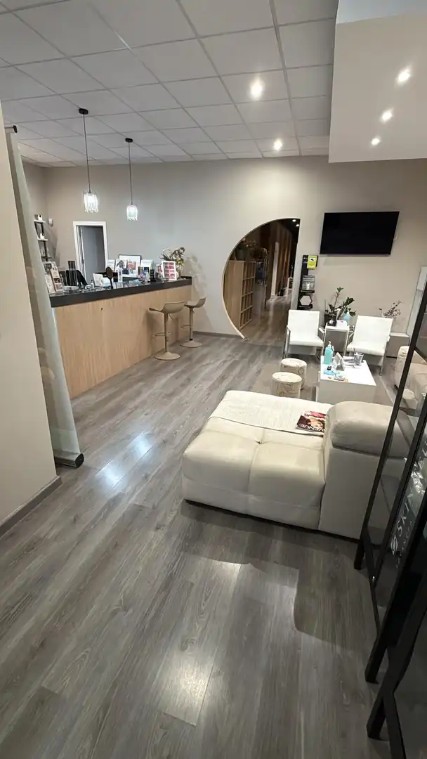 Büro zur Miete in Campanar