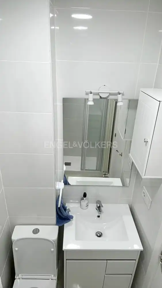 Baño de Apartamento de alquiler en Madrid con Calefacción, Amueblado y Se aceptan mascotas