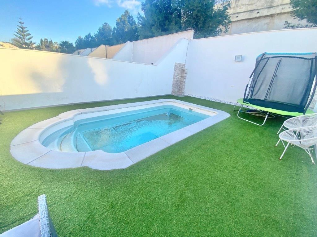 Piscina de Casa adosada en venda en Málaga Capital amb Aire condicionat, Calefacció i Terrassa