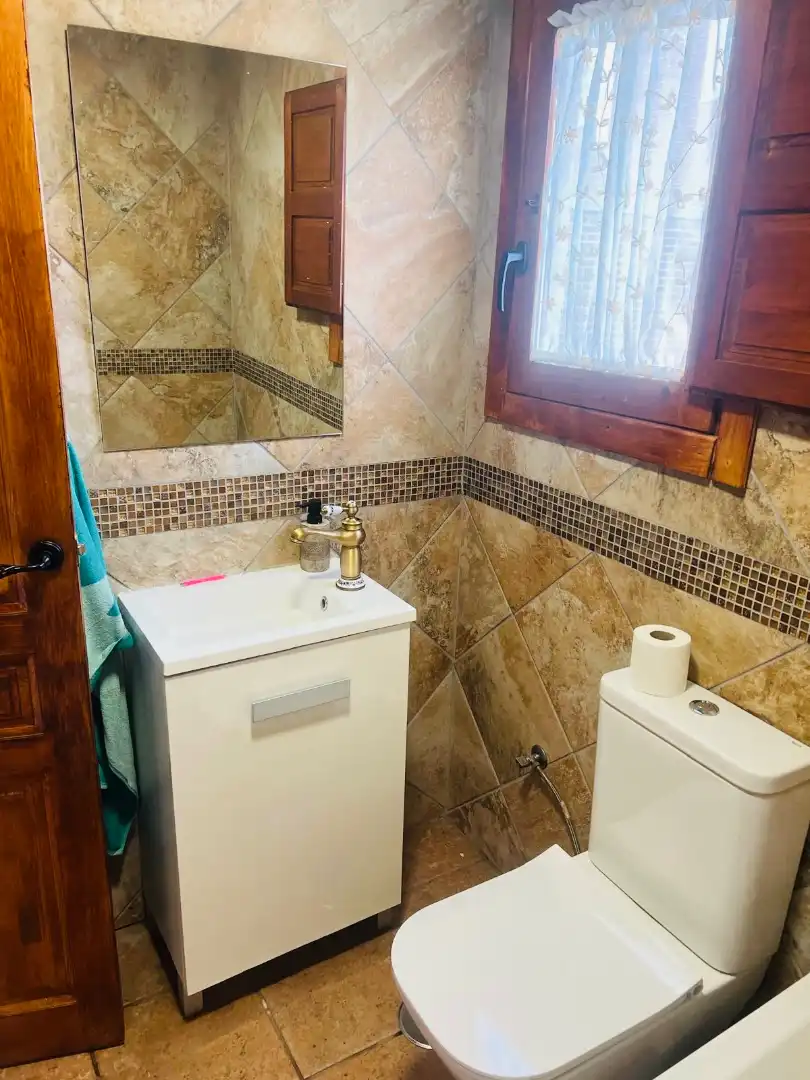 Baño de Casa o chalet en venta en Valdestillas con Calefacción, Jardín privado y Parquet
