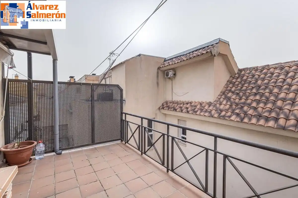 Flat with lift for sale in Barrio de la Vega, imagen 7
