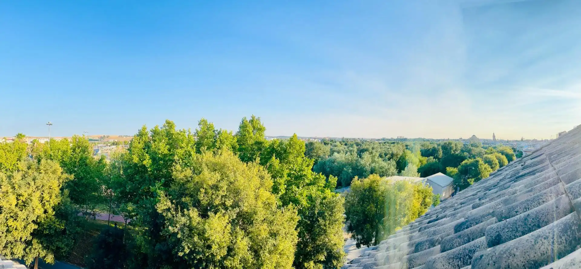 Vista exterior de Dúplex en venda en Córdoba amb Calefacció, Terrassa i Balcó
