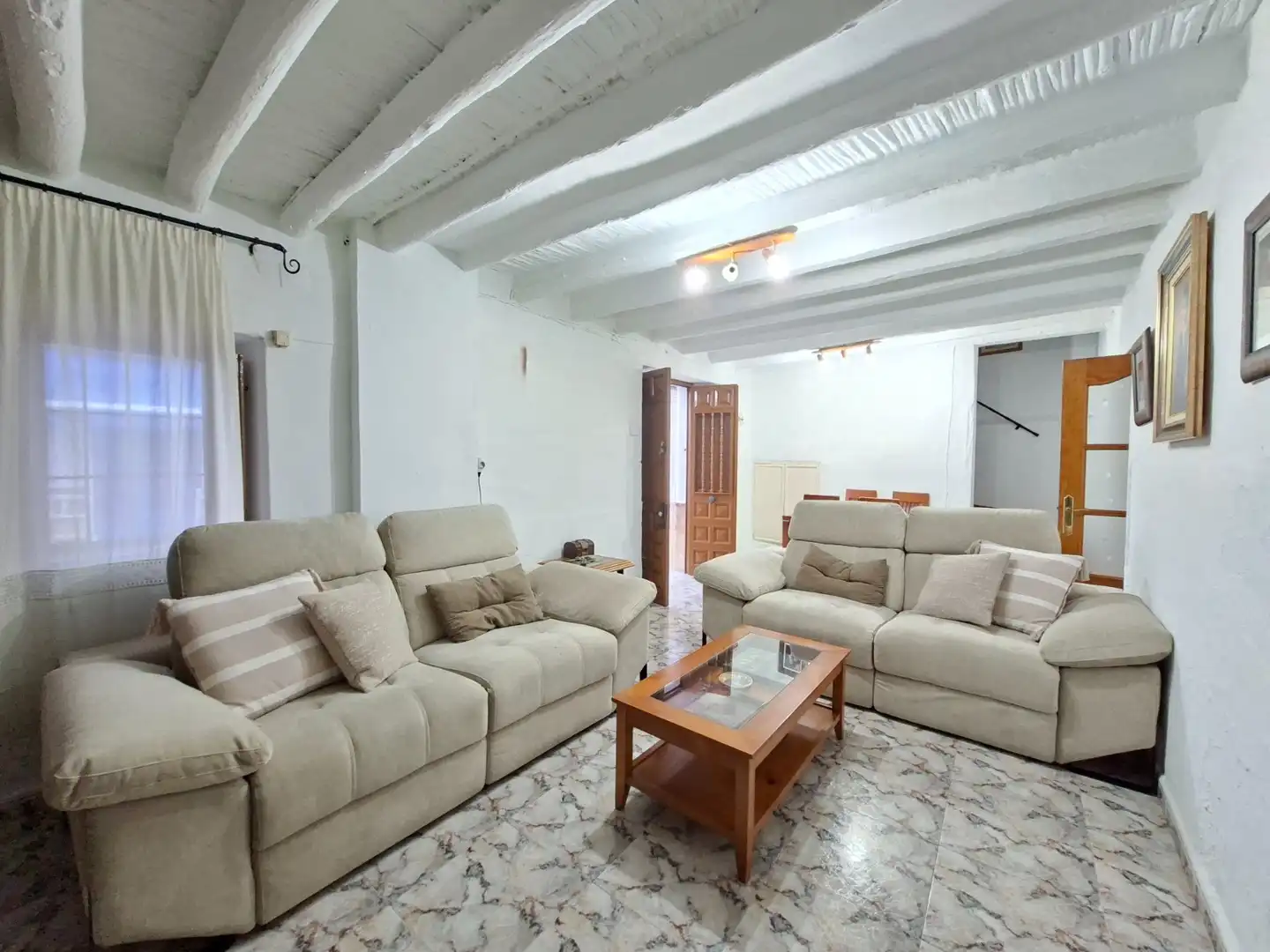 Sala d'estar de Finca rústica en venda en Viñuela amb Moblat, Forn i Rentadora