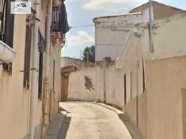 Casa en venda a Calle CURTIDORES - TIR. ALTOS