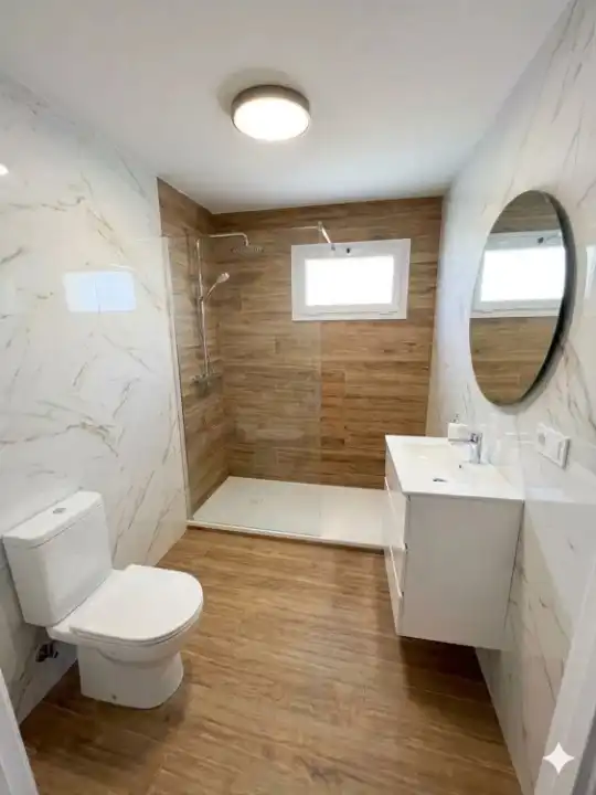 Baño de Piso en venta en Catarroja con Calefacción, Amueblado y Horno