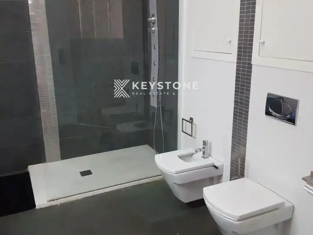 Baño de Ático de alquiler en Alicante / Alacant con Aire acondicionado, Calefacción y Terraza