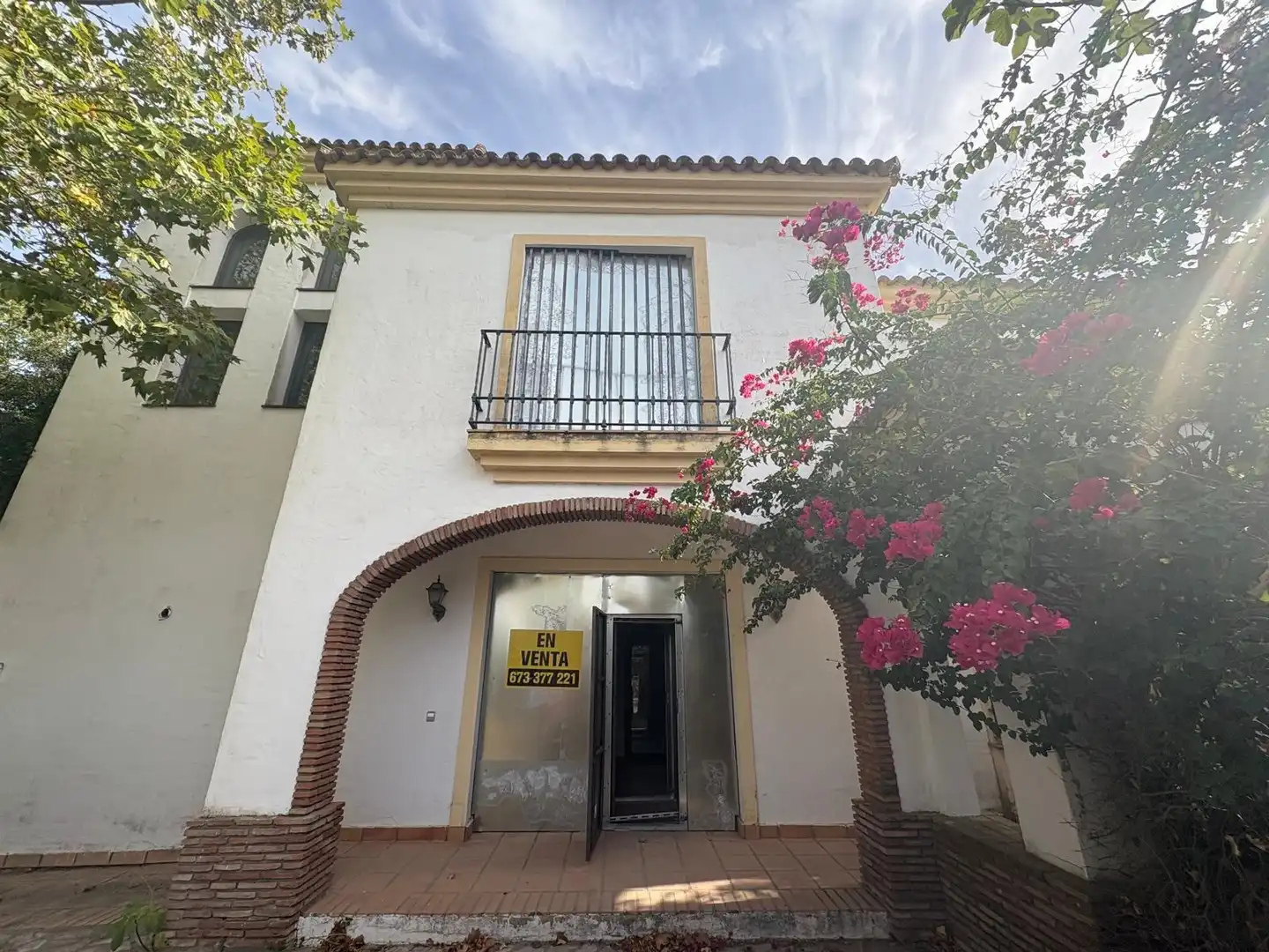 Vista exterior de Casa o chalet en venta en Benalup-Casas Viejas con Jardín privado, Trastero y Piscina