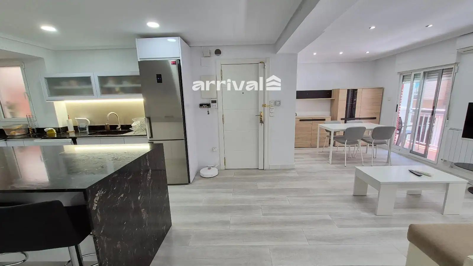 Küche von Wohnung zur Miete in Valencia mit Klimaanlage, Heizung und Terrasse