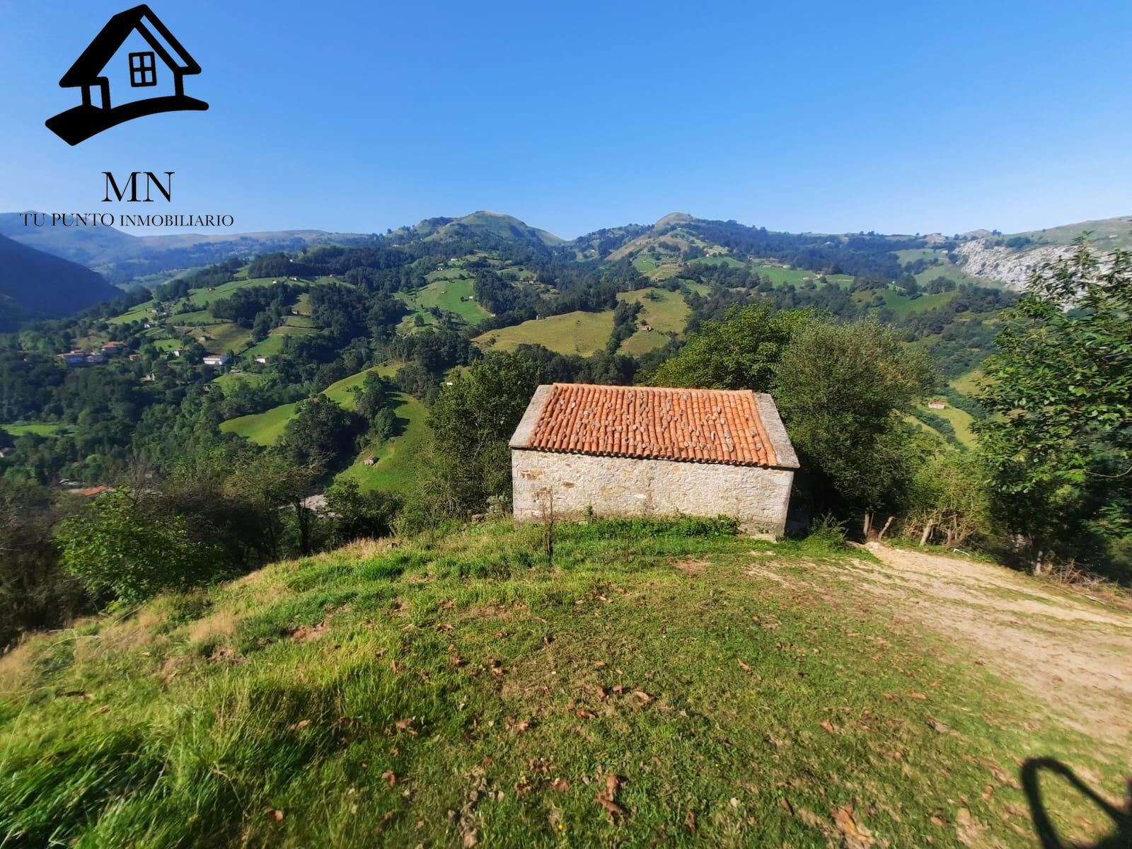 Country house for sale in San Roque de Riomiera