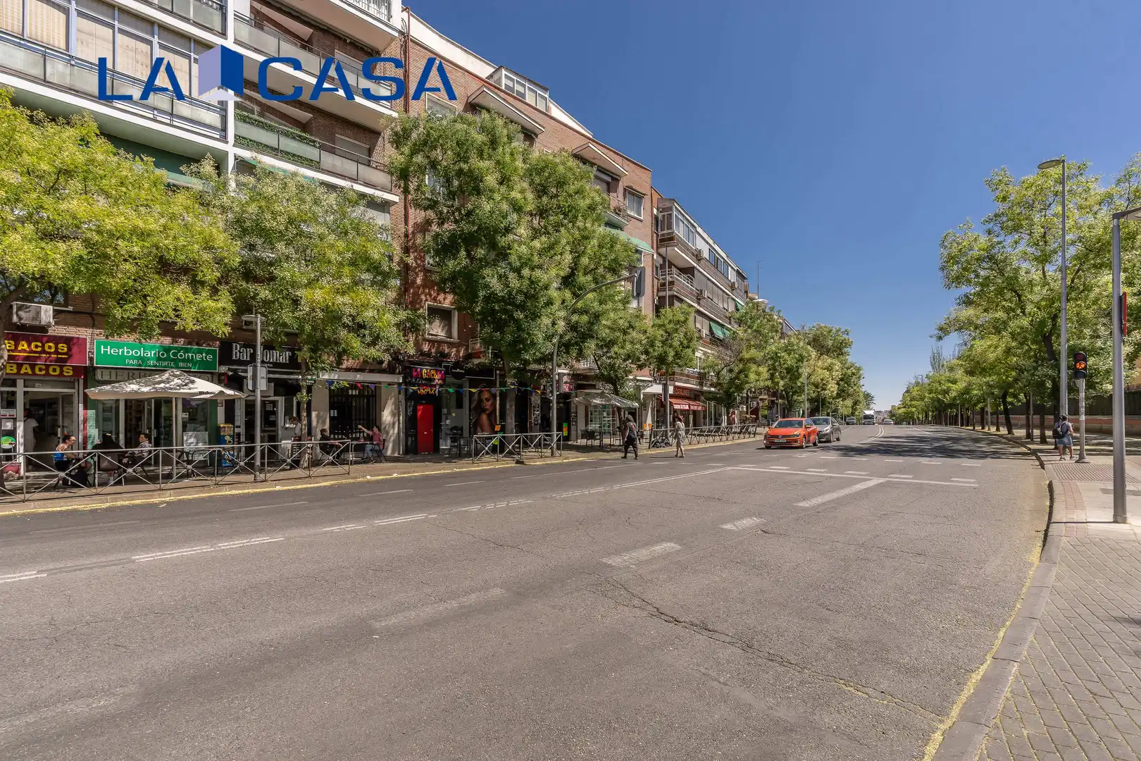 Vista exterior de Piso en venta en Madrid con Calefacción, Terraza y Trastero