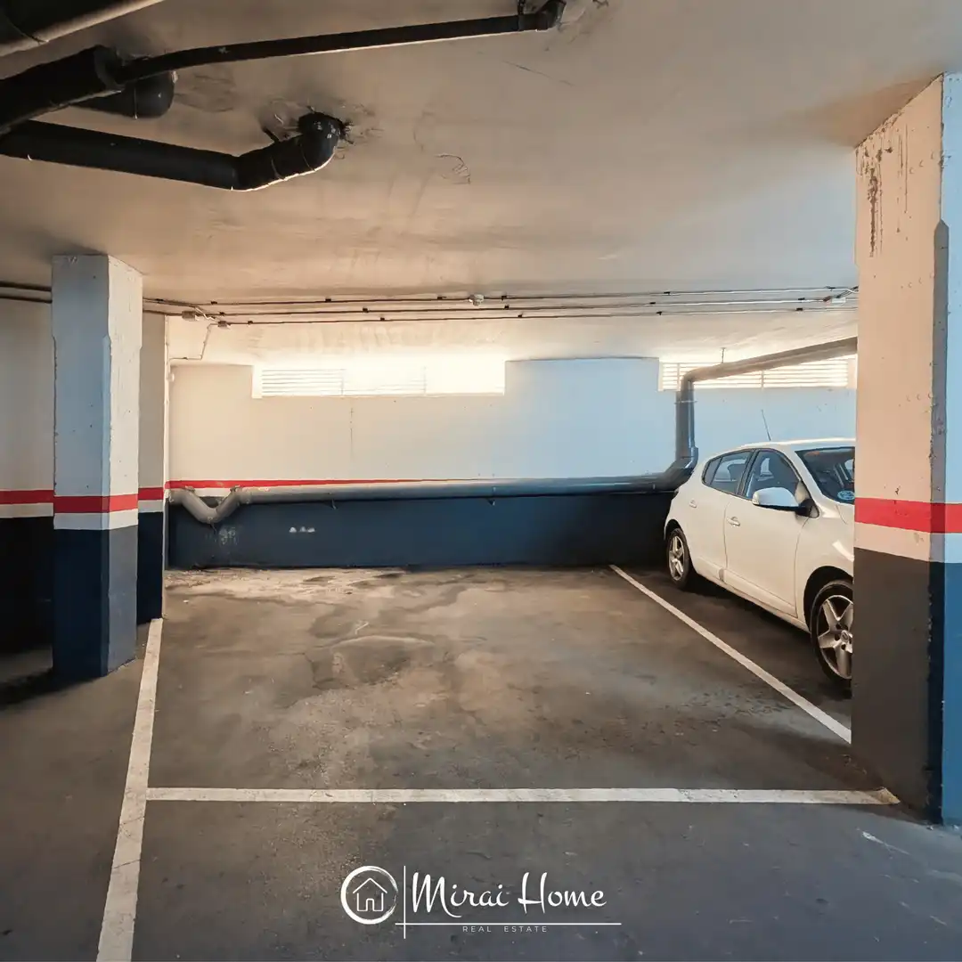 Parking of Garage for sale in Canovelles