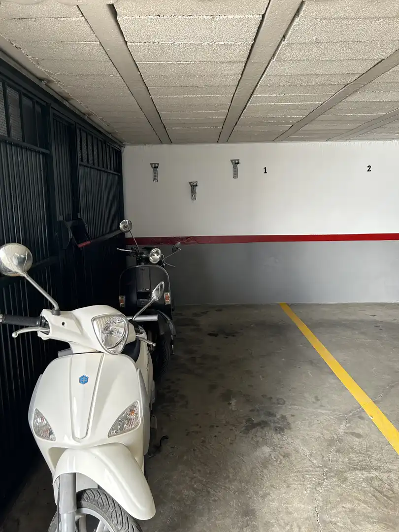 Aparcament de Garatge en venda en Utrera