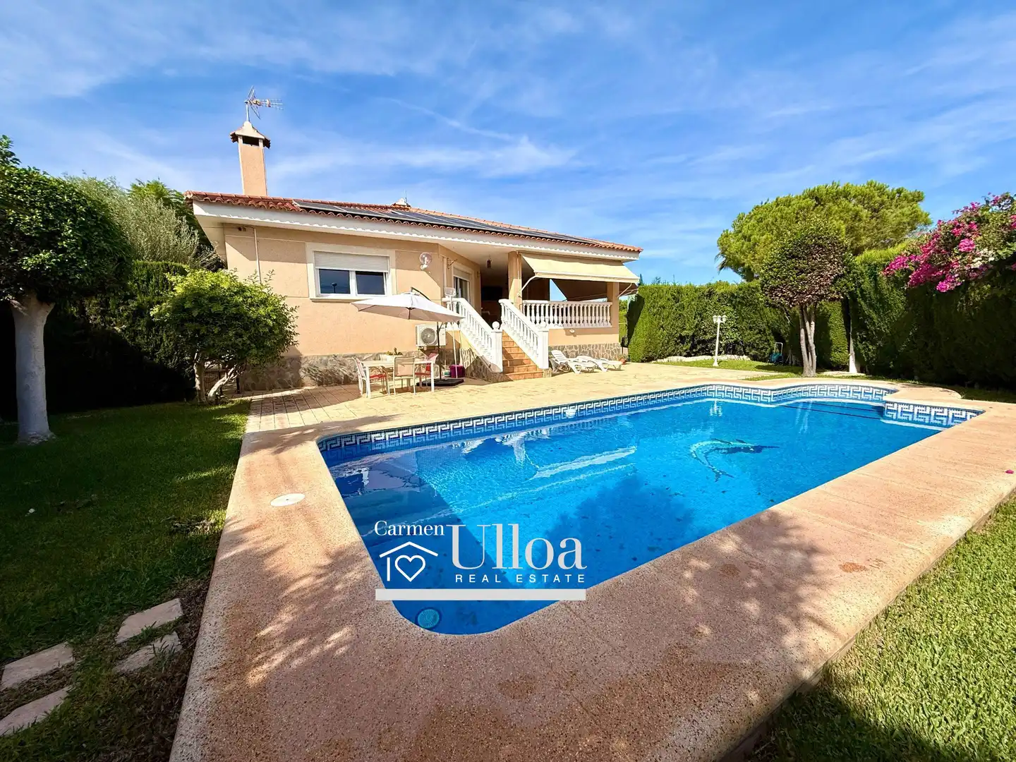 Detached house with pool for sale in Calle del Pino, imagen 10