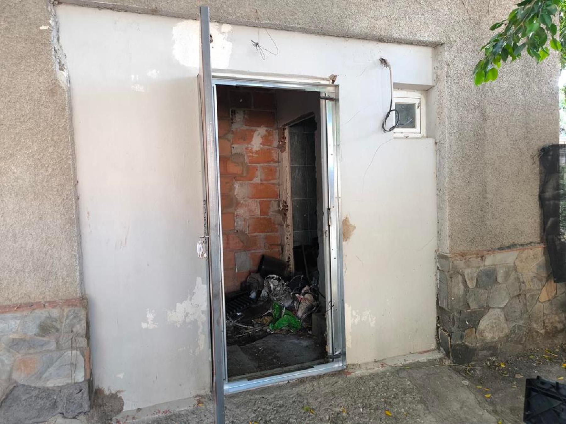 Casa adosada en venda en  Almería Capital amb Terrassa