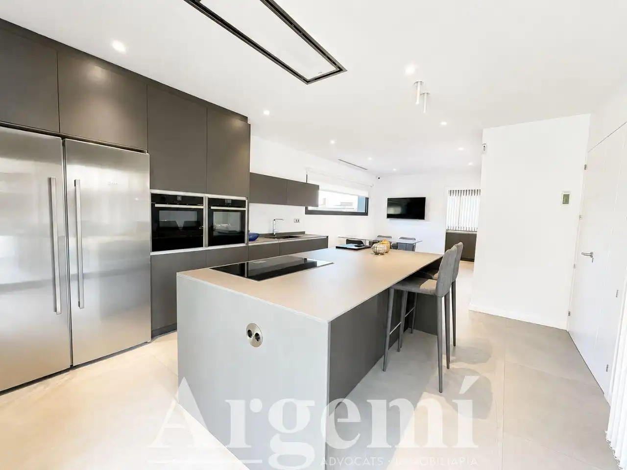 Cocina de Casa o chalet en venta en Palau-solità i Plegamans con Aire acondicionado, Calefacción y Jardín privado