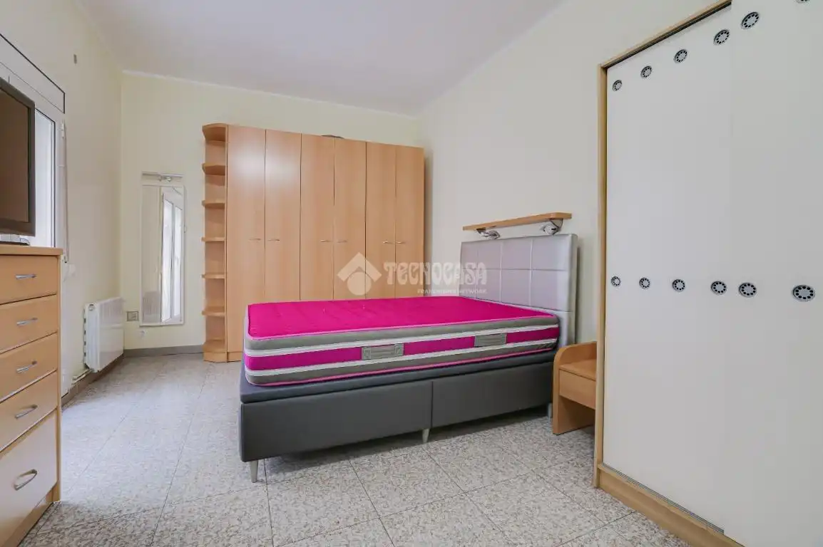 Habitación de Piso en venta en Barcelona con Aire acondicionado y Calefacción