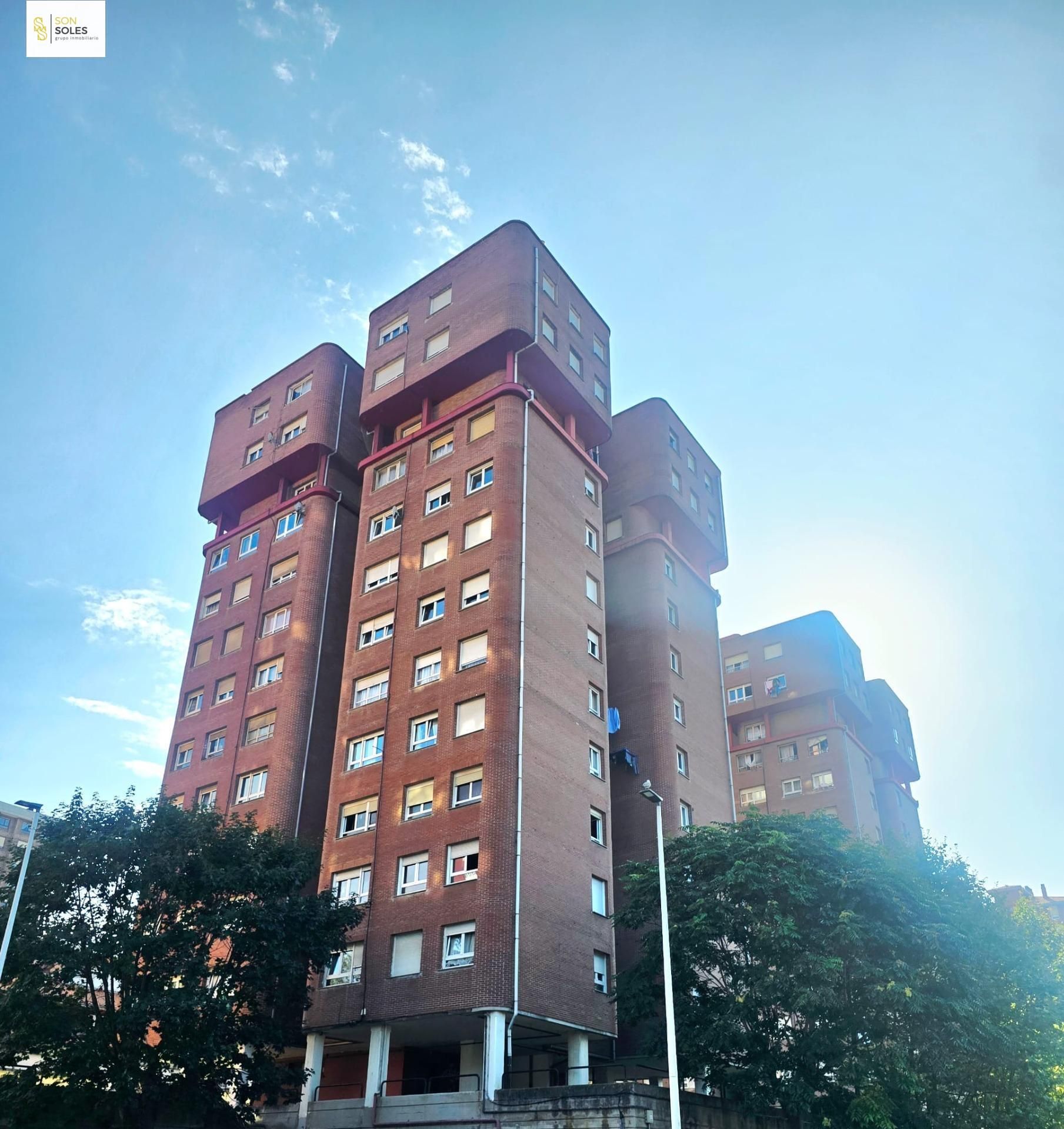 Vista exterior de Pis en venda en Santander amb Terrassa