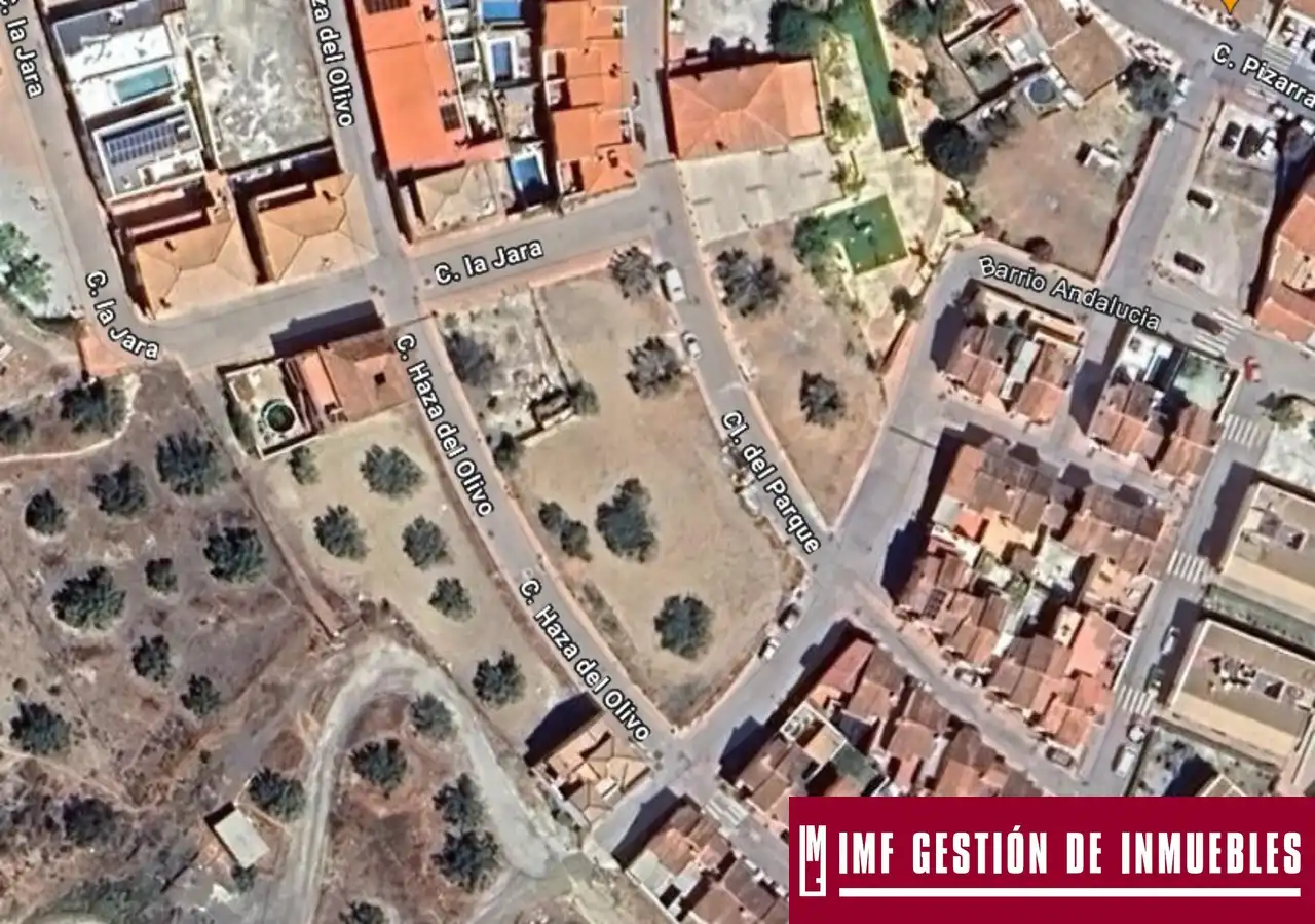 Terreni e lotti in vendita a Calle del Parque 7