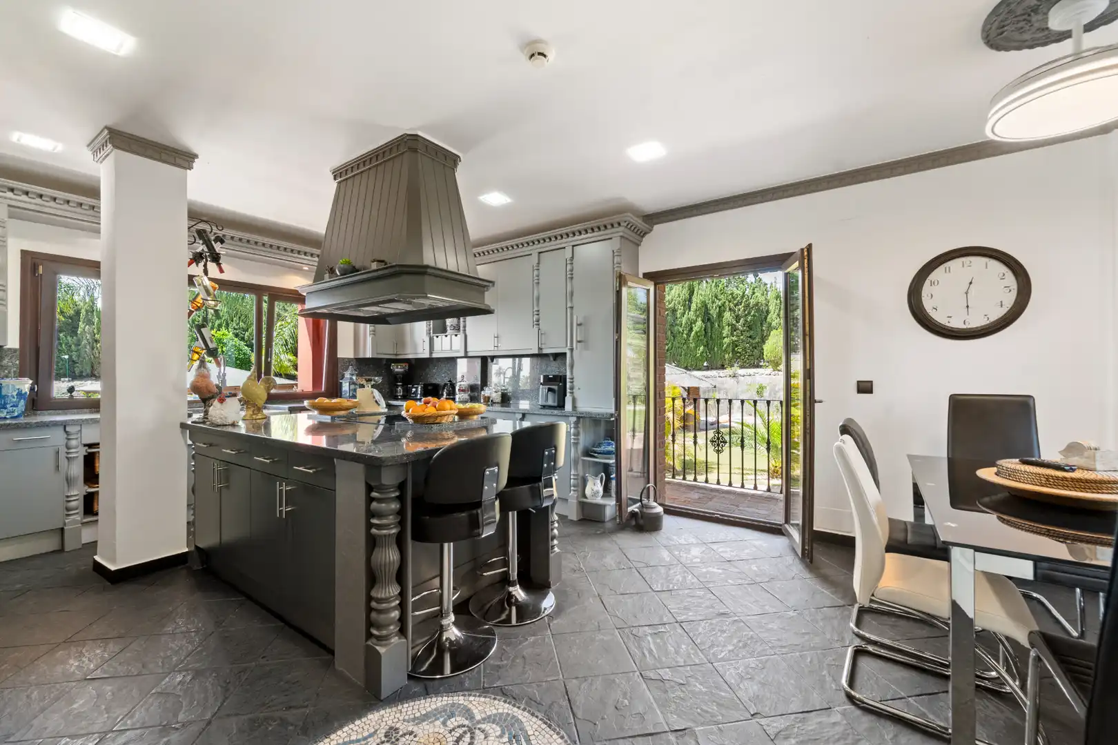 Kitchen of Houses for sale in Benalmádena  with Air Conditioner, Heating and Private garden