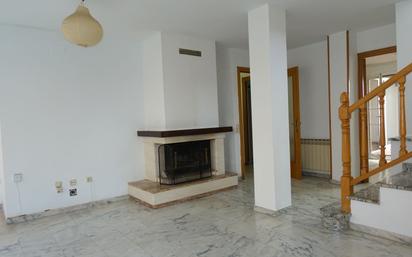 Living room of House or chalet for sale in Granollers  with Air Conditioner, Heating and Terrace