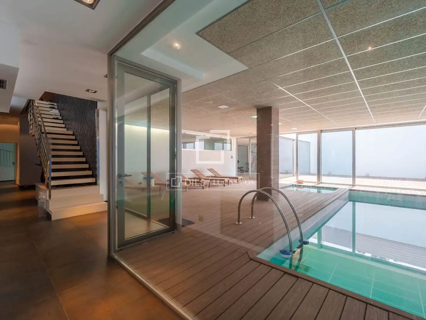 Piscina de Casa o chalet en venta en La Vall d'Uixó con Aire acondicionado, Calefacción y Jardín privado