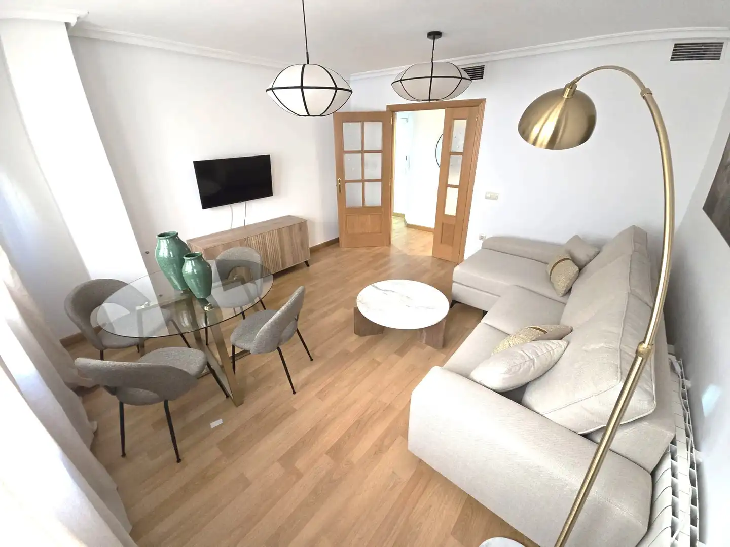 Flat for rent in GARCIA PLATA DE OSMA, Centro
