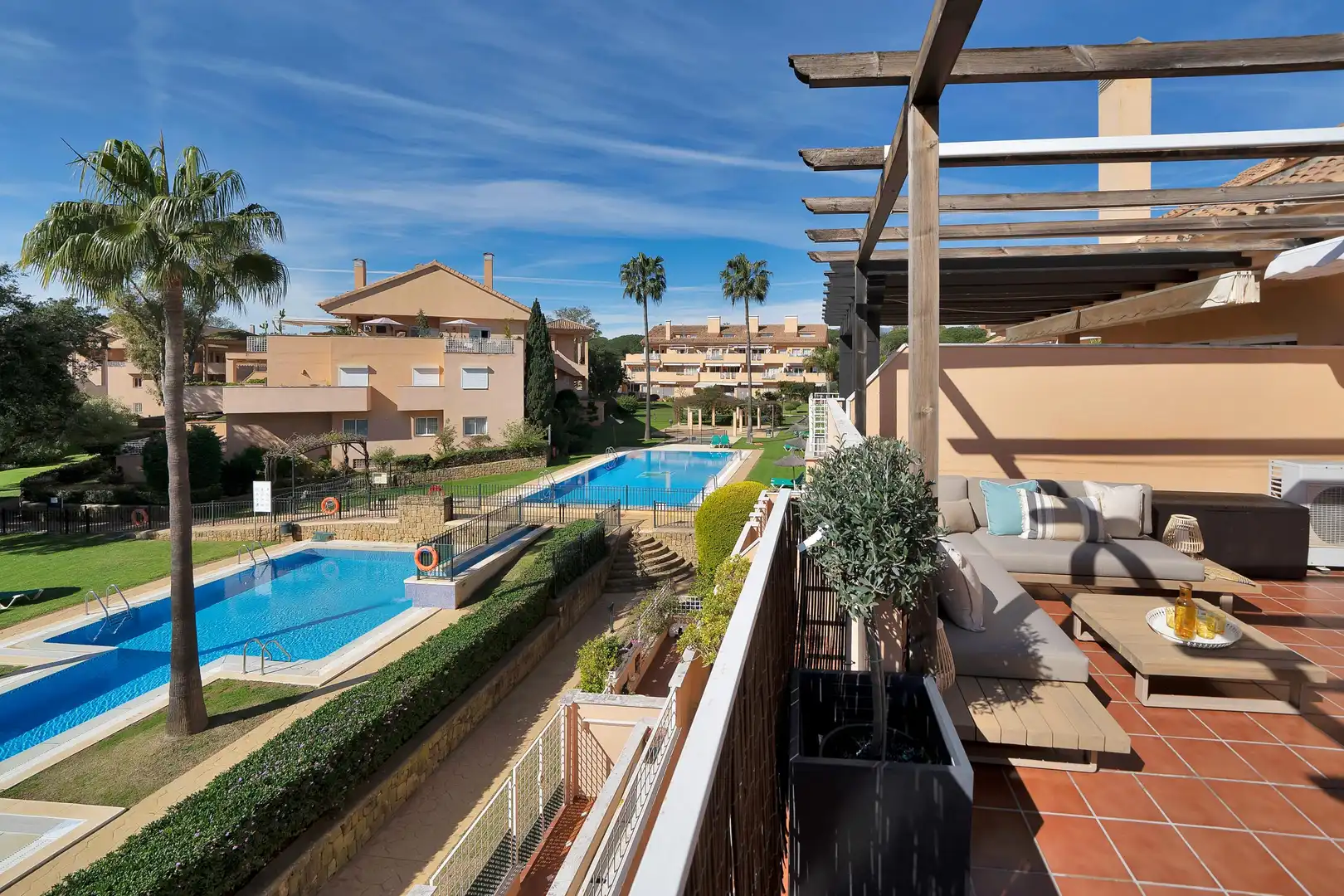 Jardí de Apartament de lloguer en Marbella amb Jardí privat, Terrassa i Moblat