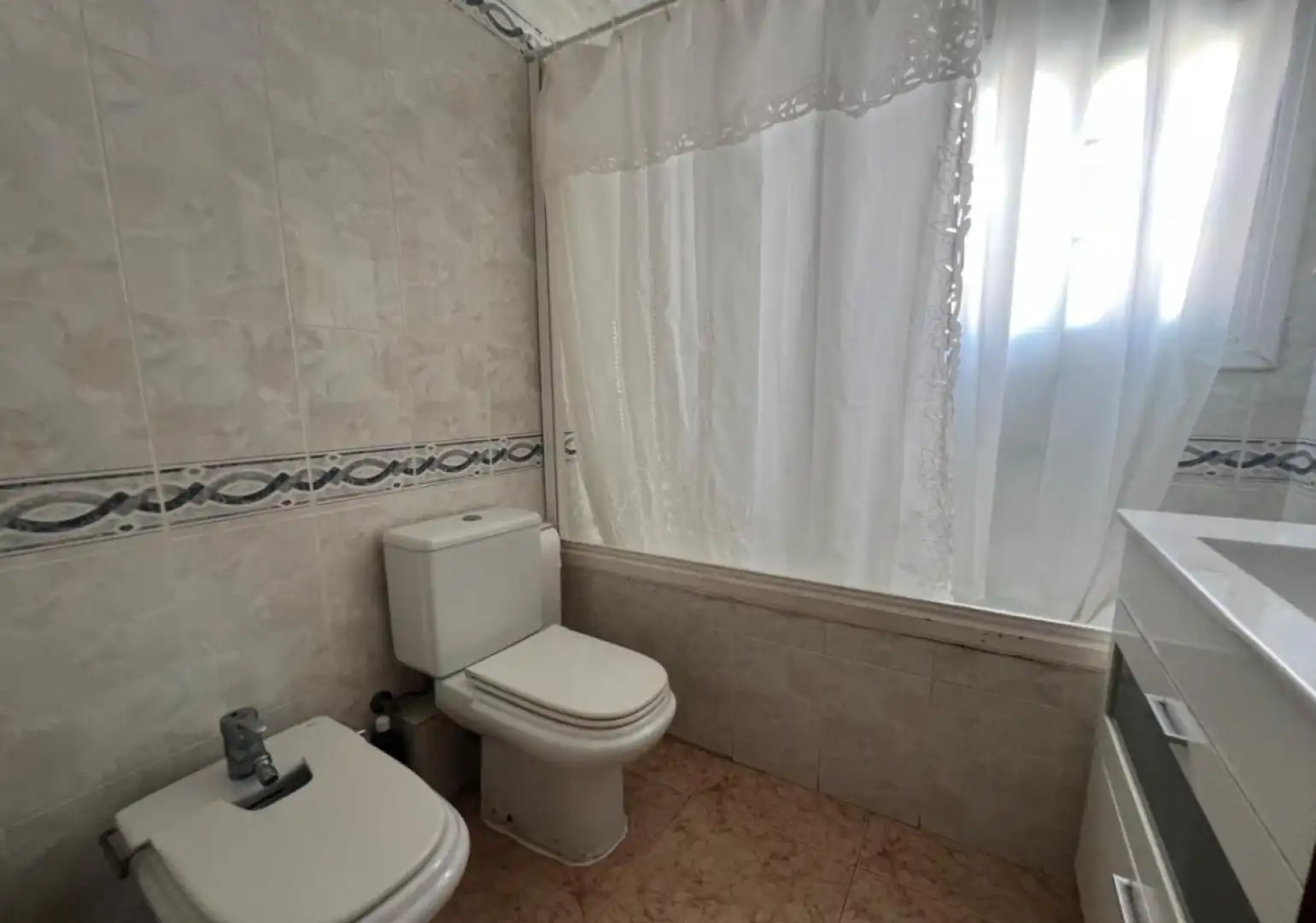 Bany de Casa adosada en venda en Vilassar de Mar amb Jardí privat, Terrassa i Piscina