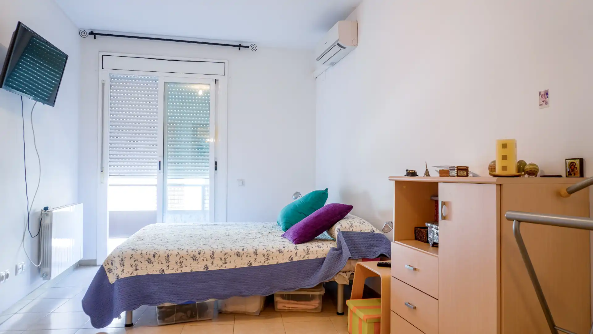 Dormitori de Àtic en venda en El Vendrell amb Aire condicionat, Calefacció i Terrassa