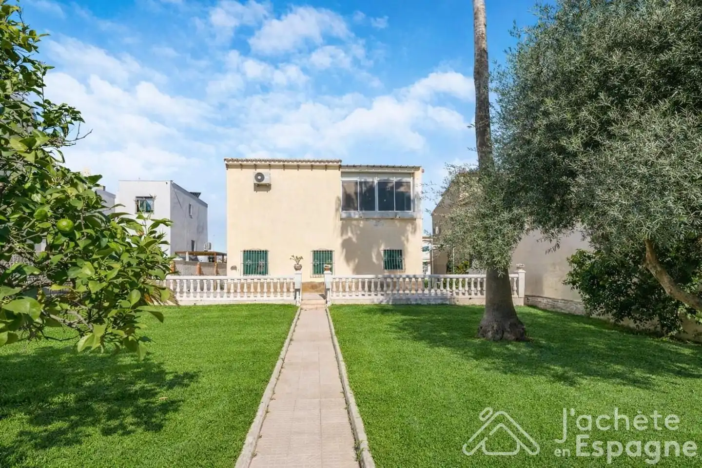 Casa con giardino in vendita a calle Comerç, imagen 3