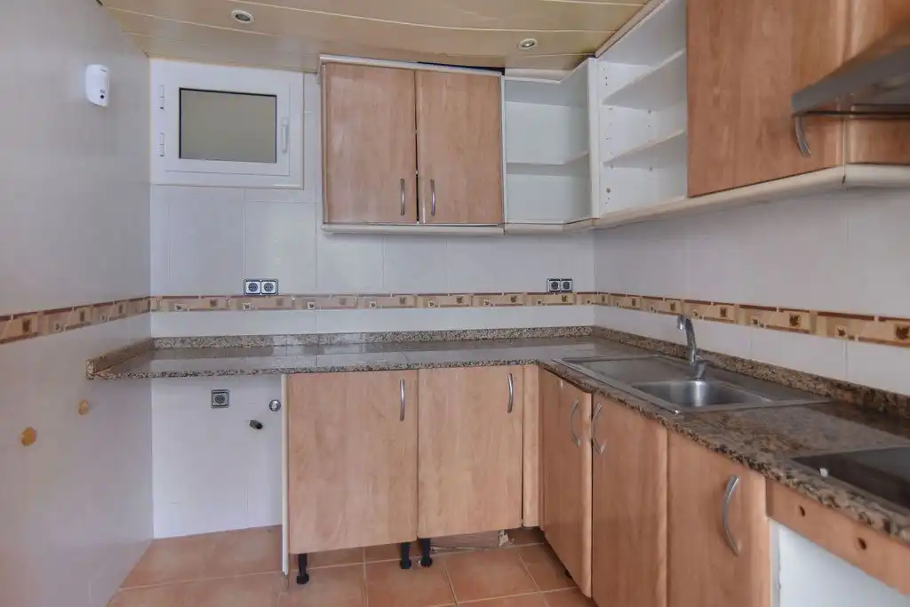 Kitchen of Flat for sale in Sabadell