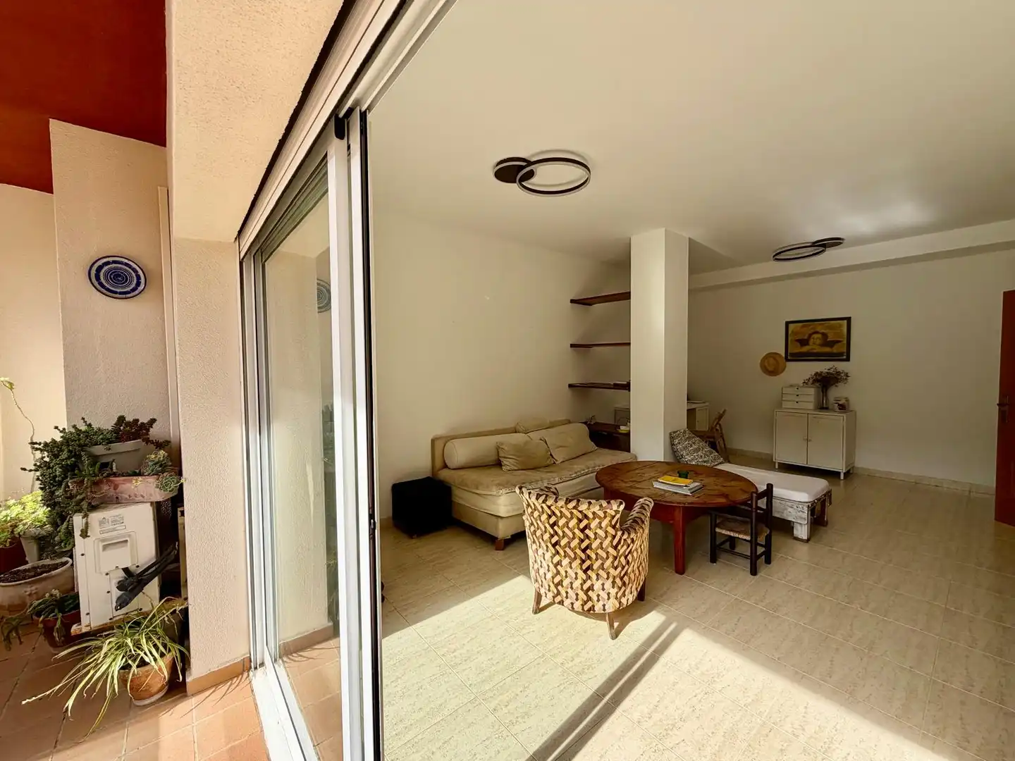 Wohnzimmer von Wohnung zum Verkauf in Palamós mit Klimaanlage, Terrasse und Möbliert