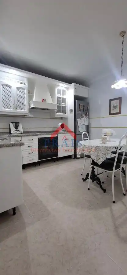 Cocina de Casa adosada en venta en Utrera con Aire acondicionado y Trastero