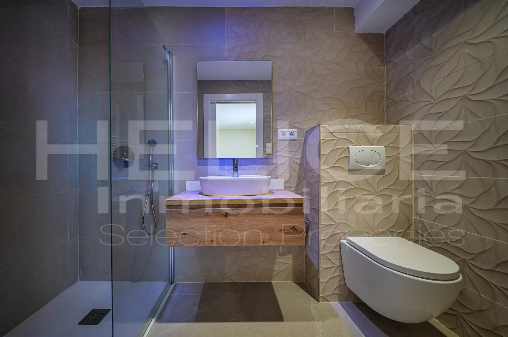 Attic for sale in Barrio de Benicalap