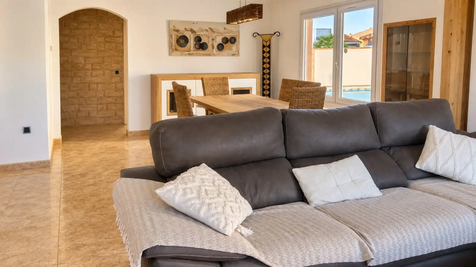 Detached house with pool for sale in La Conarda, imagen 4