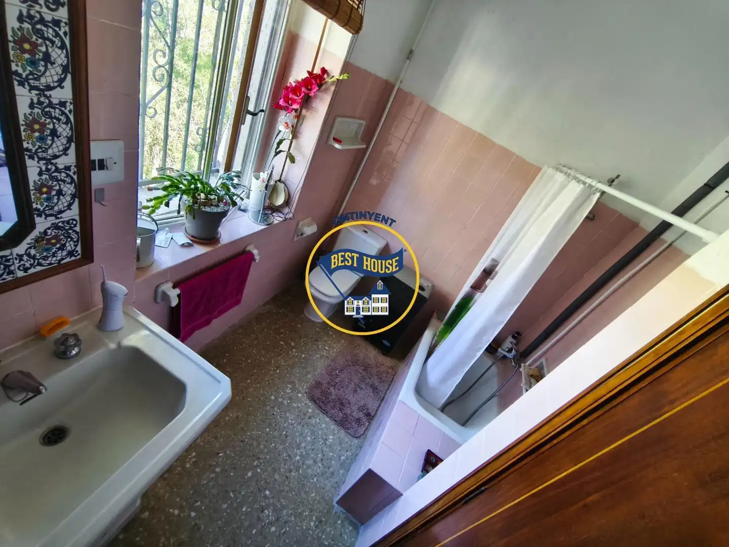 Baño de Finca rústica en venta en Alfafara con Aire acondicionado, Jardín privado y Terraza
