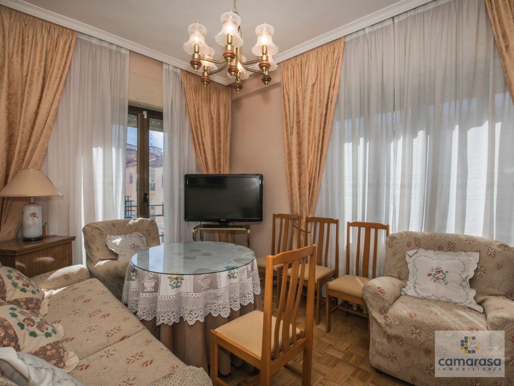 Sala de estar de Piso en venta en Ávila Capital con Terraza