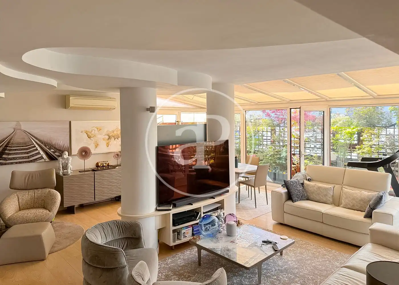 Sala d'estar de Dúplex en venda en Madrid amb Aire condicionat, Calefacció i Terrassa