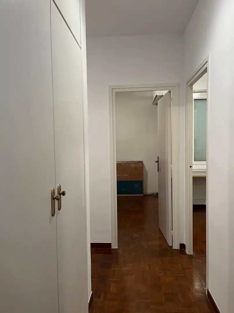 Wohnung zum Verkauf in Barcelona mit Klimaanlage, Heizung und Parkett