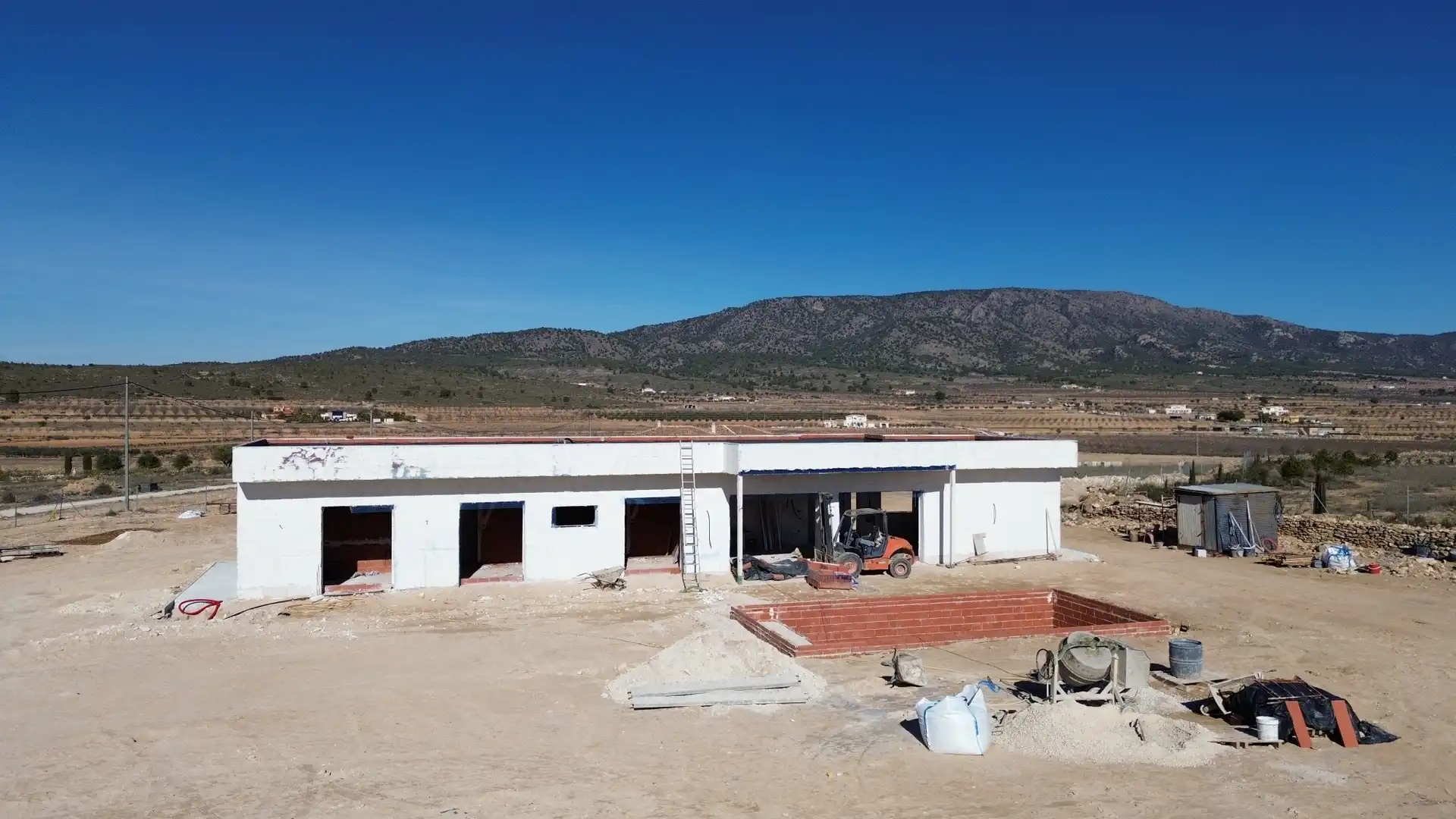 Villa zum Verkauf in El Pinós / Pinoso, imagen 2