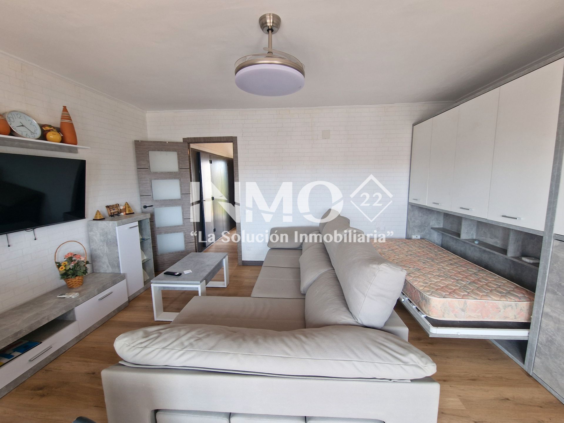 Living room of Apartment for sale in Cambrils  with Air Conditioner, Parquet flooring and Terrace