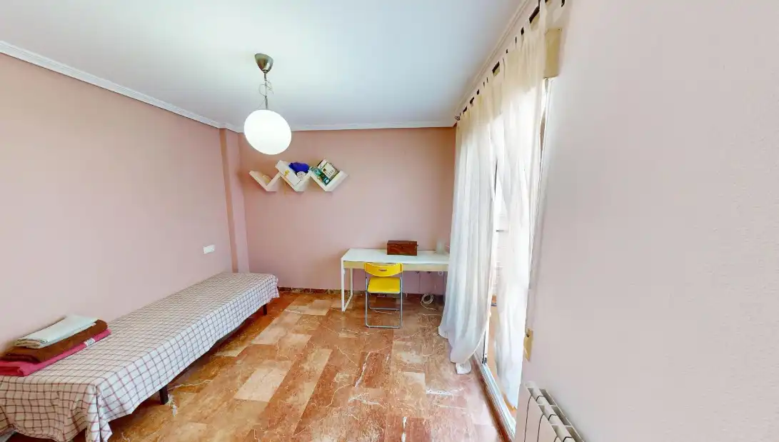Dormitori de Casa o xalet en venda en Alicante / Alacant amb Aire condicionat, Calefacció i Traster