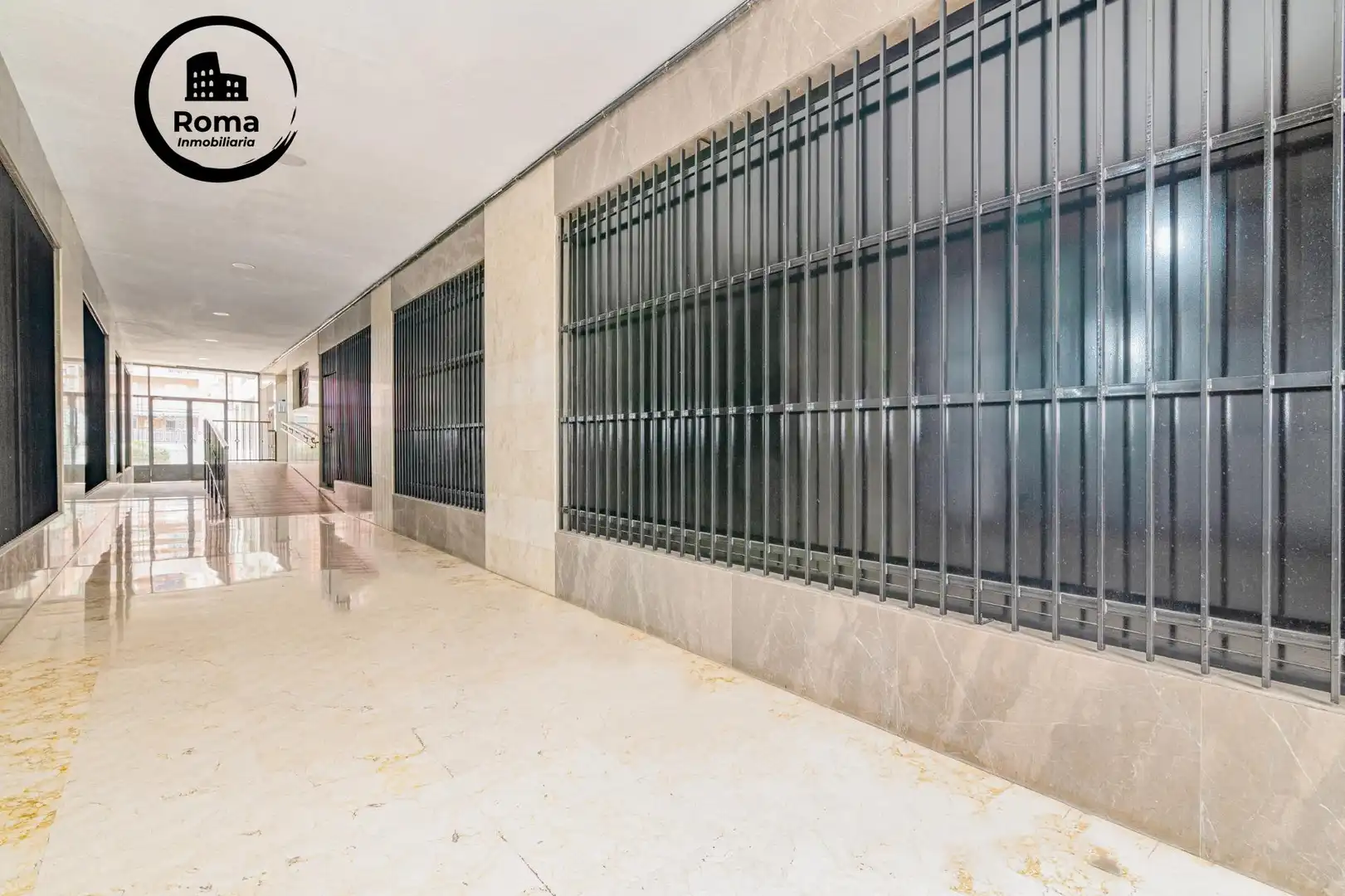 Local comercial en venda a Beiro, imagen 9