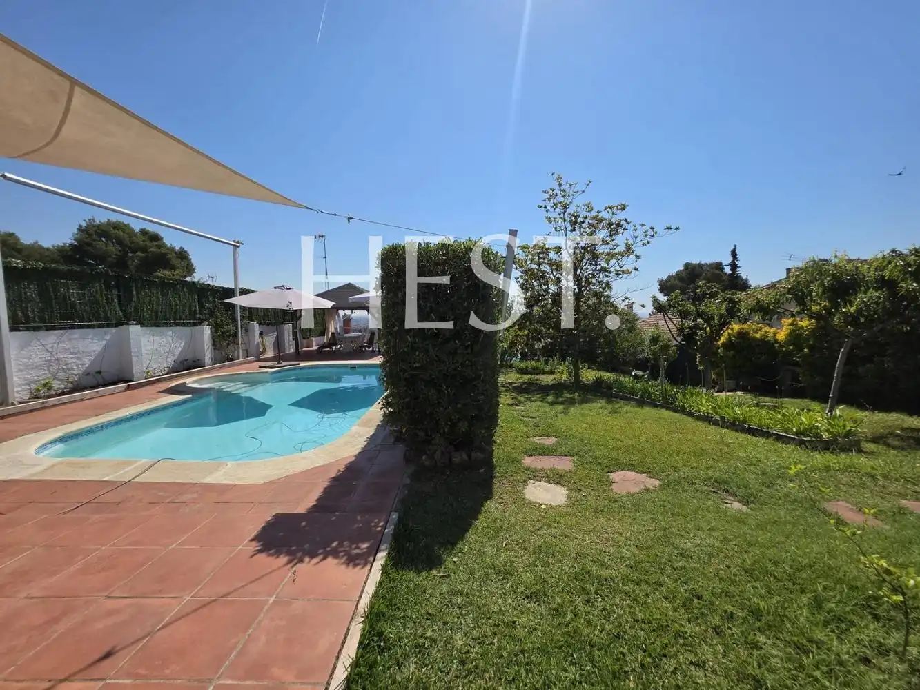 Jardí de Casa o xalet en venda en Castelldefels amb Calefacció, Jardí privat i Parquet
