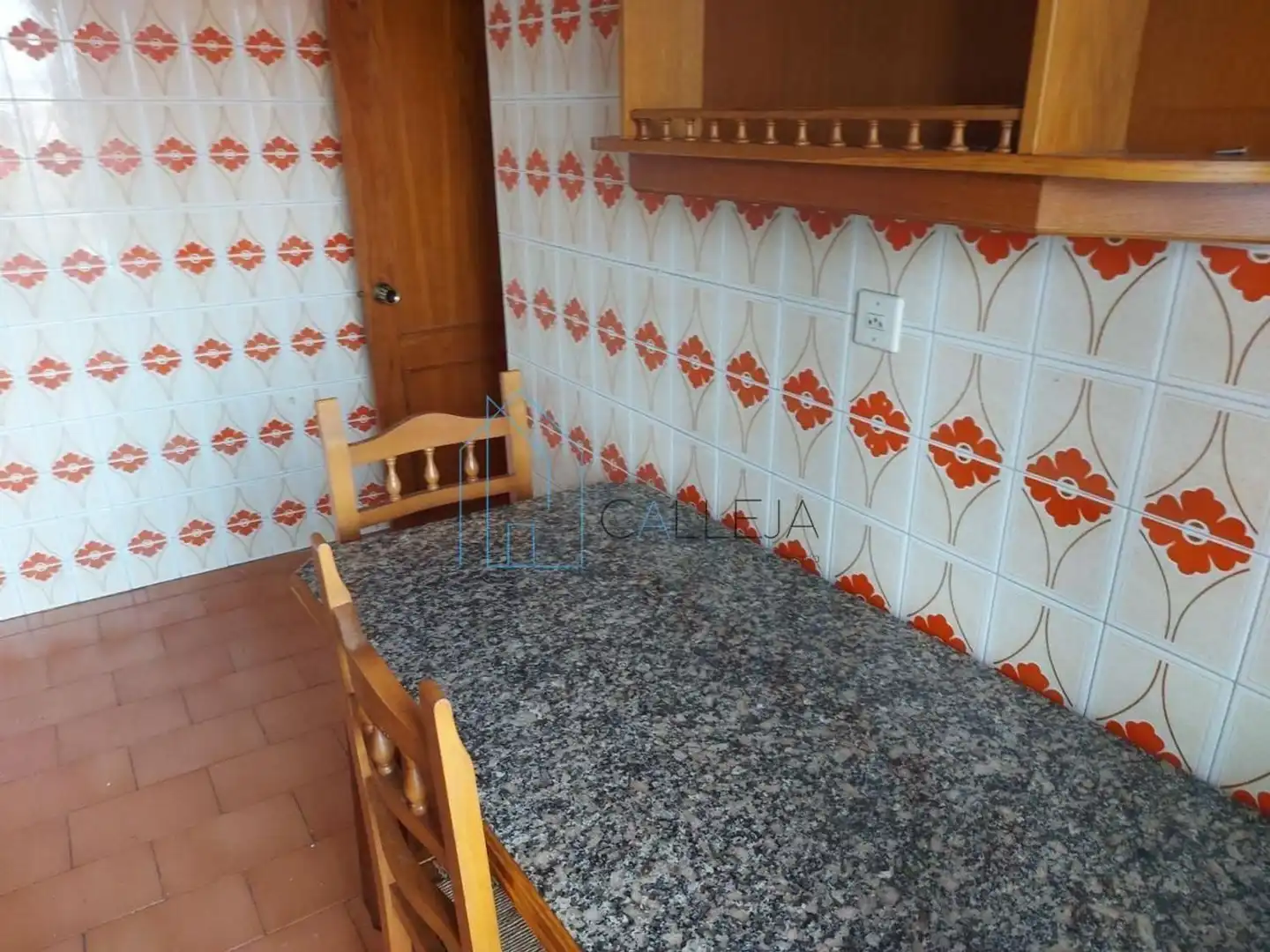 Cocina de Piso en venta en Ourense Capital  con Calefacción y Trastero