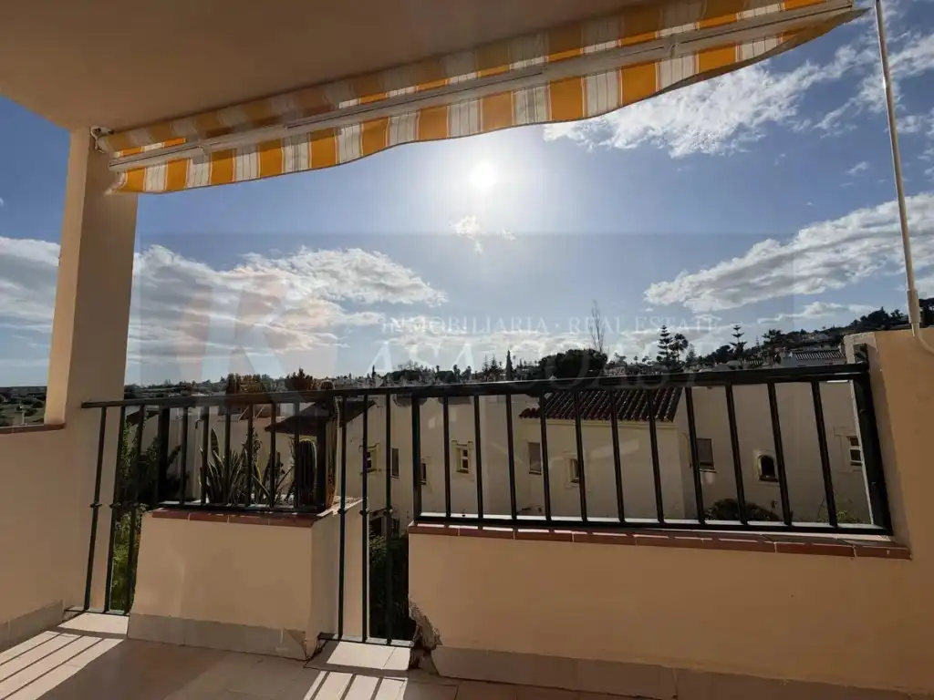 Terrassa de Pis en venda en Mijas amb Aire condicionat, Jardí privat i Terrassa