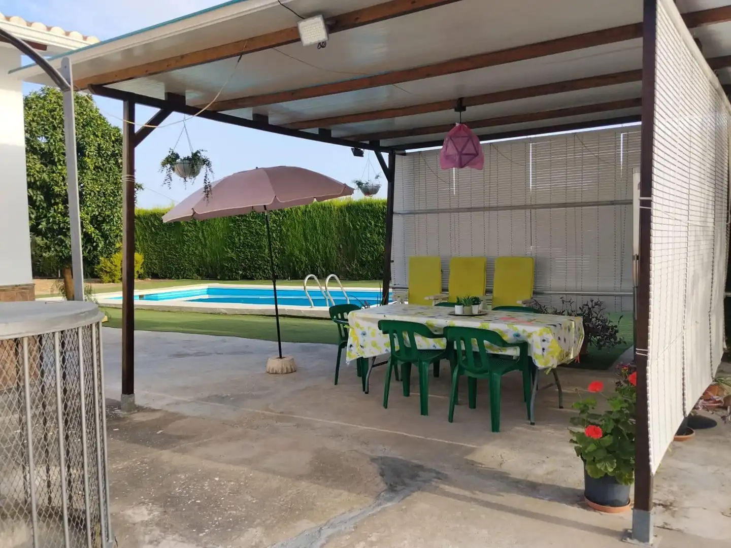 Terrassa de Finca rústica en venda en La Carlota amb Piscina