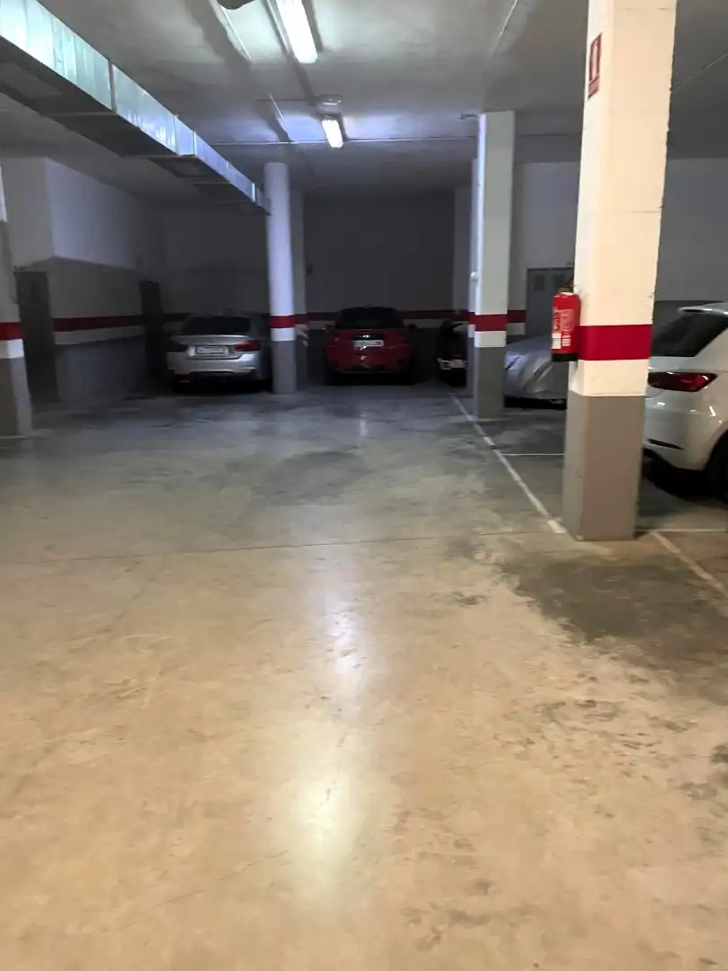 Aparcament de Garatge en venda en El Campello