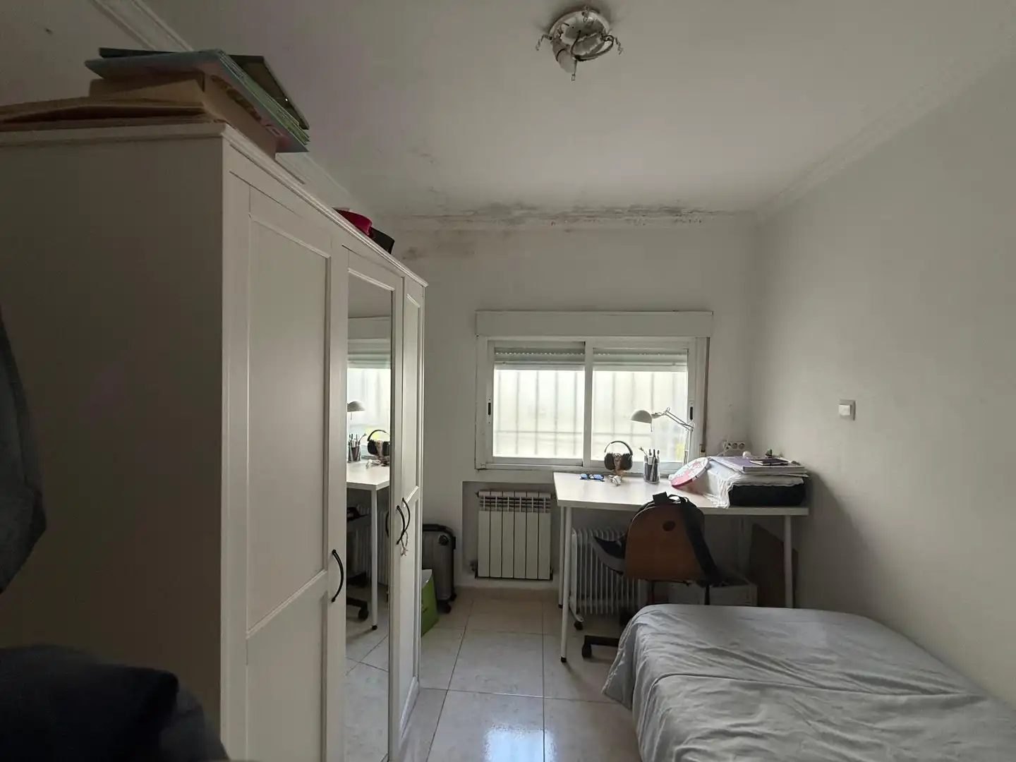 Bedroom of Flat for sale in Madrid  with Air Conditioner and Heating